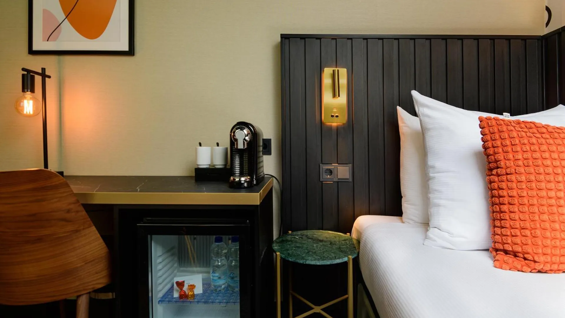 Hotel Huygens Place Amsterdam 4*,